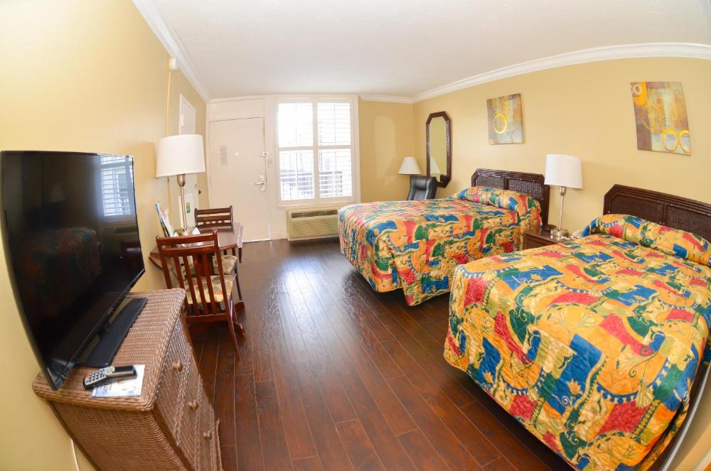 Standard Double Room interior